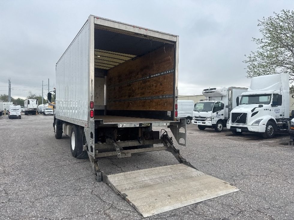 Medium Duty Box Truck-Light and Medium Duty Trucks-Isuzu-2019-FTR-Sioux Falls-SD-95,846\n\t\tmiles-$ 52,750 - Image 9
