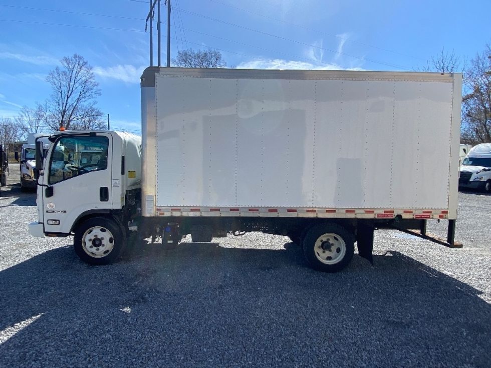 Medium Duty Box Truck-Light and Medium Duty Trucks-Isuzu-2019-NQR-Blountville-TN-131,898\n\t\tmiles-$ 42,500 - Image 4