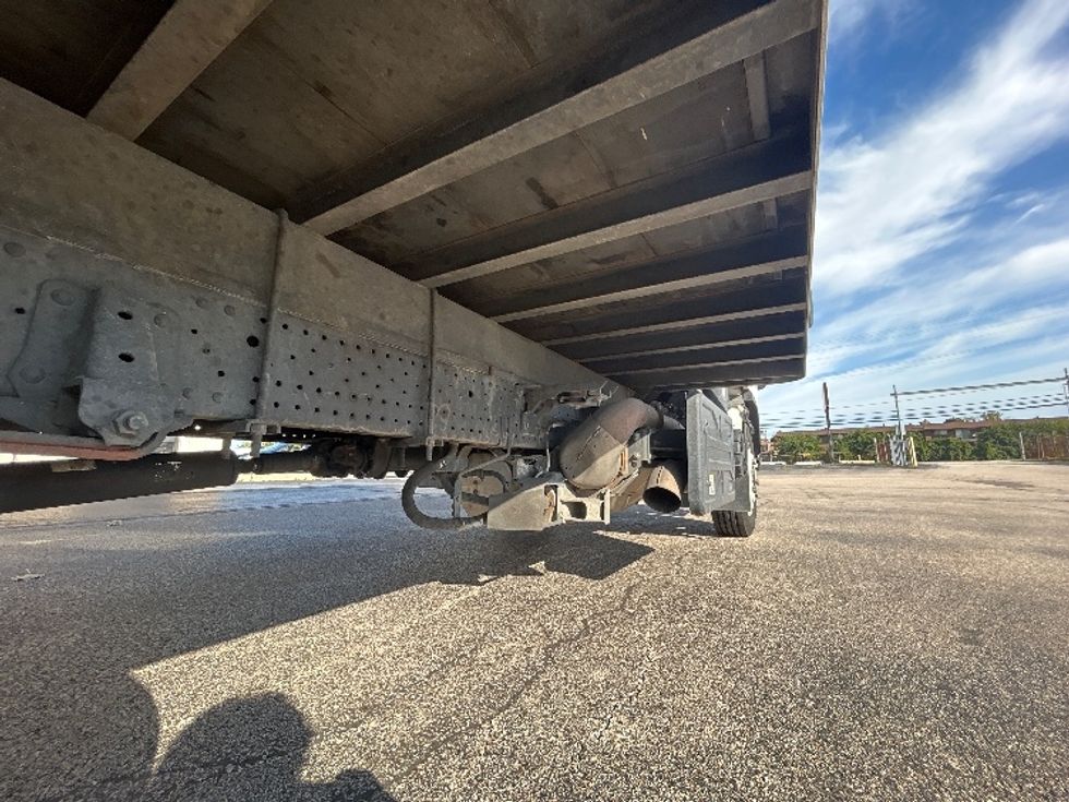 Medium Duty Box Truck-Light and Medium Duty Trucks-Isuzu-2019-NQR-Chicago (Melrose Park)-IL-66,788\n\t\tmiles-$ 46,500 - Image 14
