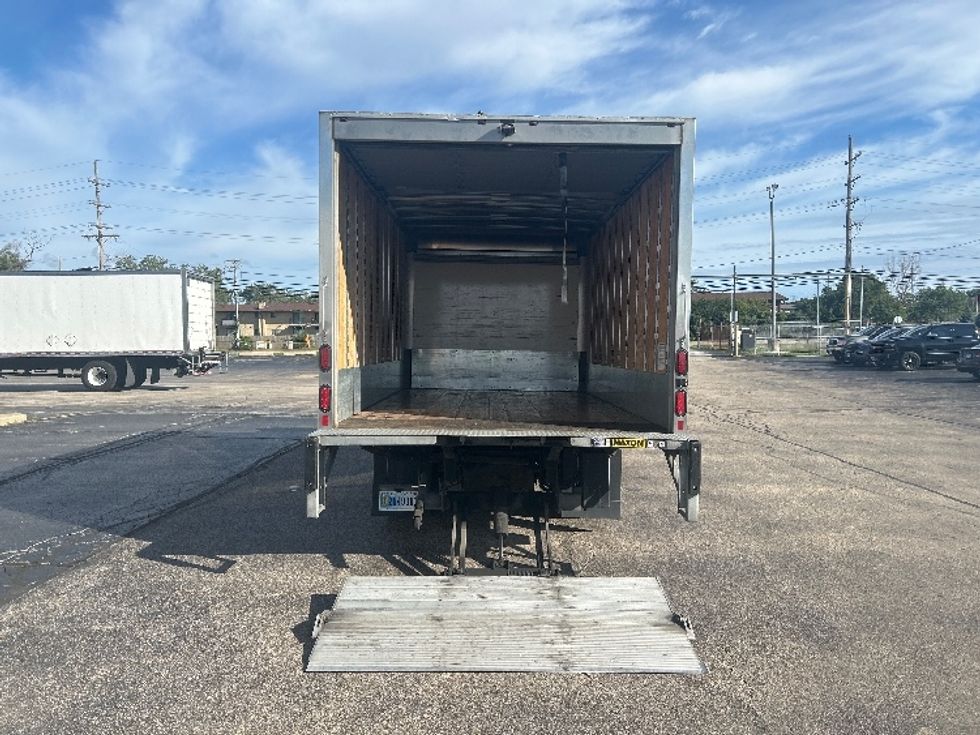 Medium Duty Box Truck-Light and Medium Duty Trucks-Isuzu-2019-NQR-Chicago (Melrose Park)-IL-66,788\n\t\tmiles-$ 46,500 - Image 9