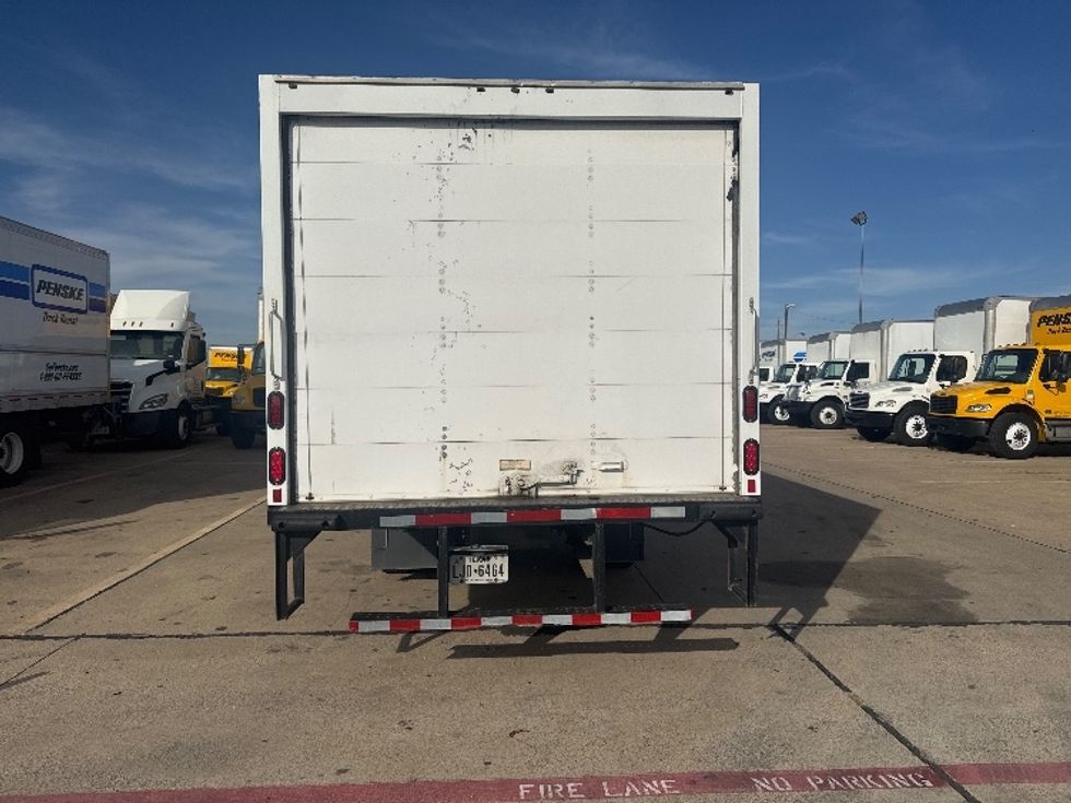Medium Duty Box Truck-Light and Medium Duty Trucks-Isuzu-2019-NQR-Dallas-TX-39,553\n\t\tmiles-$ 48,500 - Image 8