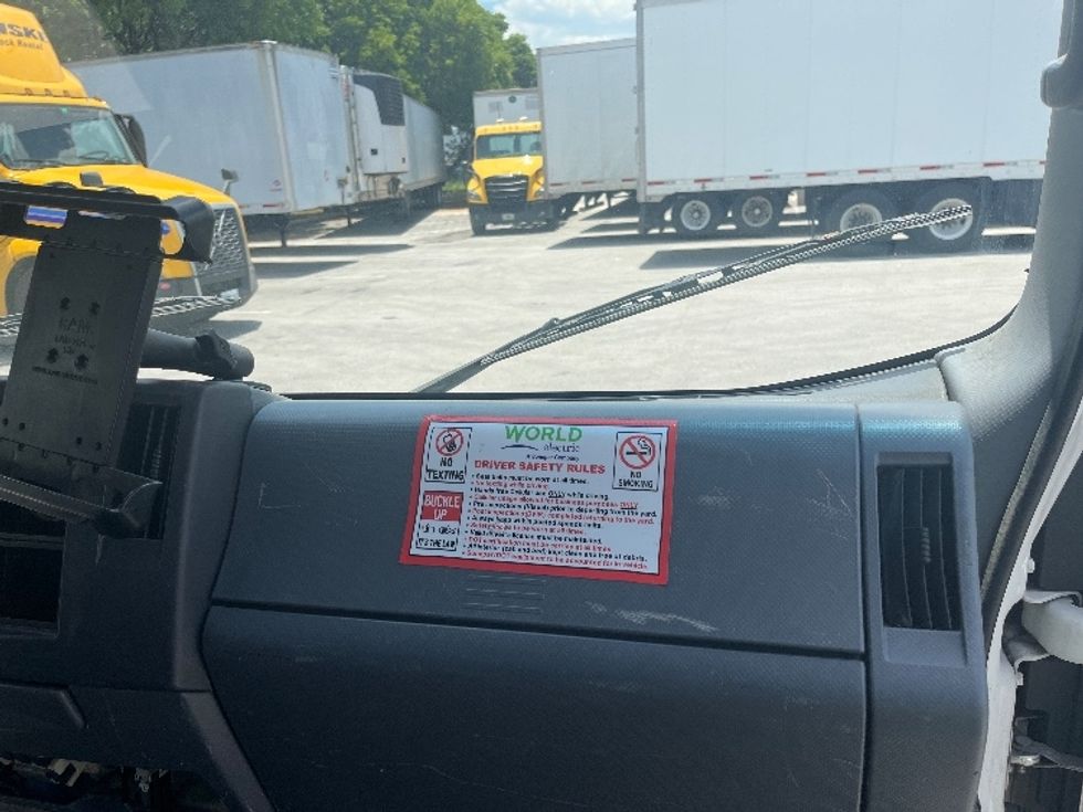 Medium Duty Box Truck-Light and Medium Duty Trucks-Isuzu-2019-NQR-Medley-FL-79,992\n\t\tmiles-$ 47,500 - Image 18