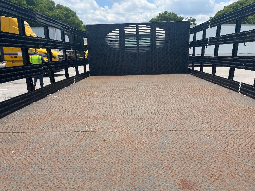 Medium Duty Box Truck-Light and Medium Duty Trucks-Isuzu-2019-NQR-Medley-FL-79,992\n\t\tmiles-$ 47,500 - Image 9