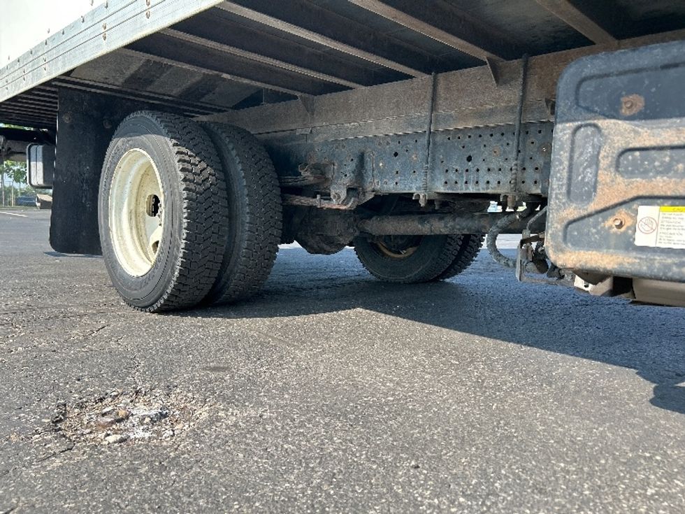 Medium Duty Box Truck-Light and Medium Duty Trucks-Isuzu-2019-NQR-Mississauga-ON-125,065\n\t\tkm-$ 68,250 - Image 14