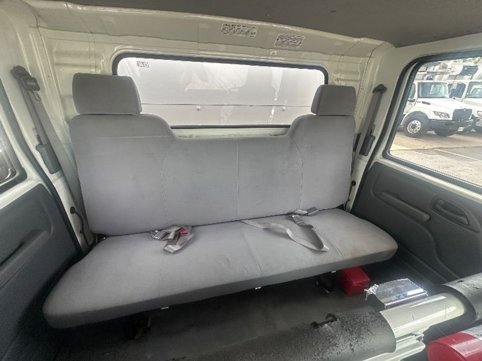 Medium Duty Box Truck-Light and Medium Duty Trucks-Isuzu-2019-NQR-Mississauga-ON-125,065\n\t\tkm-$ 68,250 - Image 24