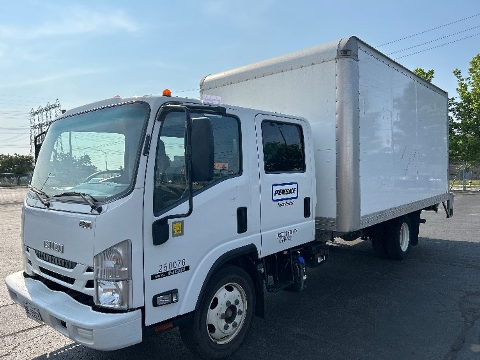 Medium Duty Box Truck-Light and Medium Duty Trucks-Isuzu-2019-NQR-Mississauga-ON-125,065\n\t\tkm-$ 68,250 - Image 25