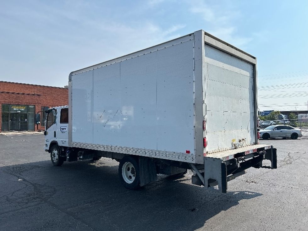 Medium Duty Box Truck-Light and Medium Duty Trucks-Isuzu-2019-NQR-Mississauga-ON-125,065\n\t\tkm-$ 68,250 - Image 6