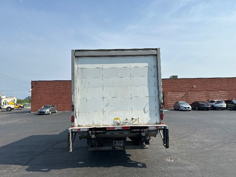 Medium Duty Box Truck-Light and Medium Duty Trucks-Isuzu-2019-NQR-Mississauga-ON-125,065\n\t\tkm-$ 68,250 - Image 7