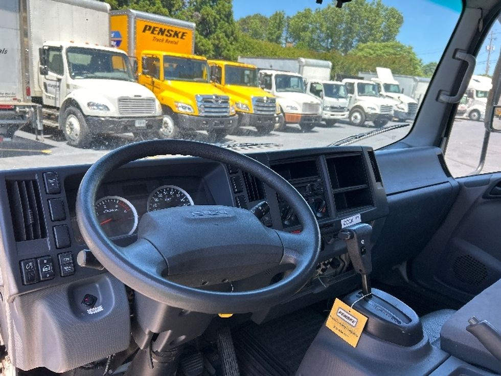 Medium Duty Box Truck-Light and Medium Duty Trucks-Isuzu-2019-NQR-Norcross-GA-118,457\n\t\tmiles-$ 42,750 - Image 14