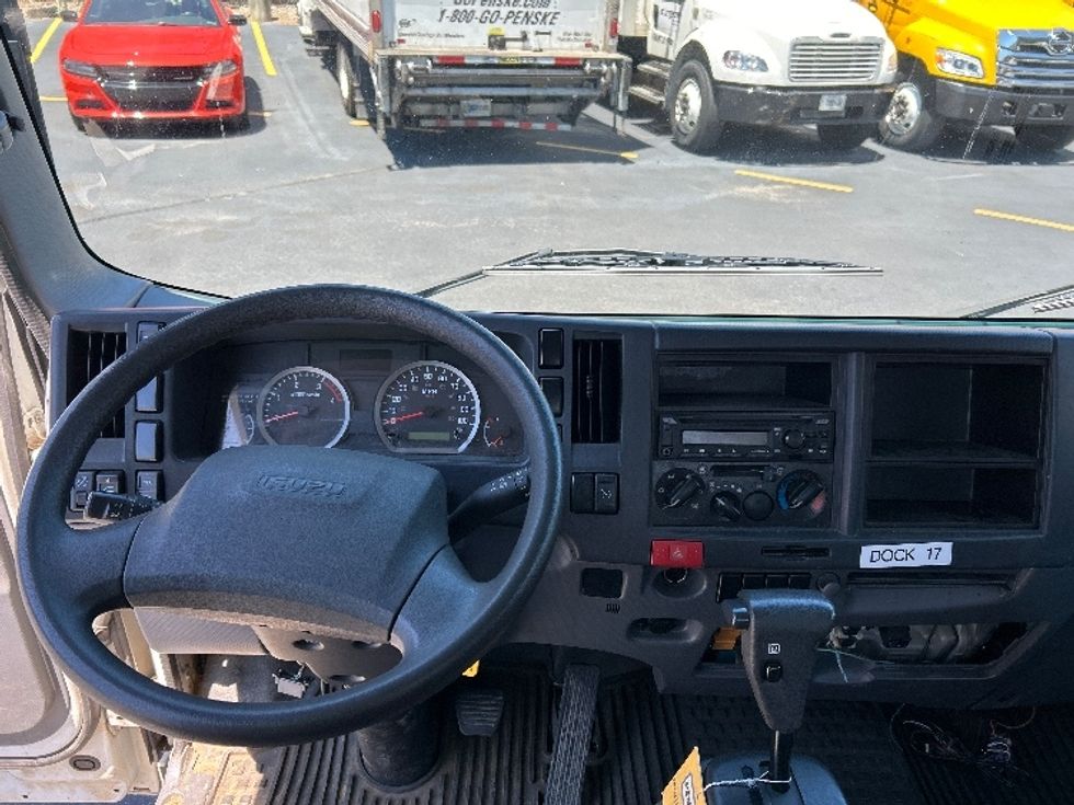 Medium Duty Box Truck-Light and Medium Duty Trucks-Isuzu-2019-NQR-Norcross-GA-118,457\n\t\tmiles-$ 42,750 - Image 15