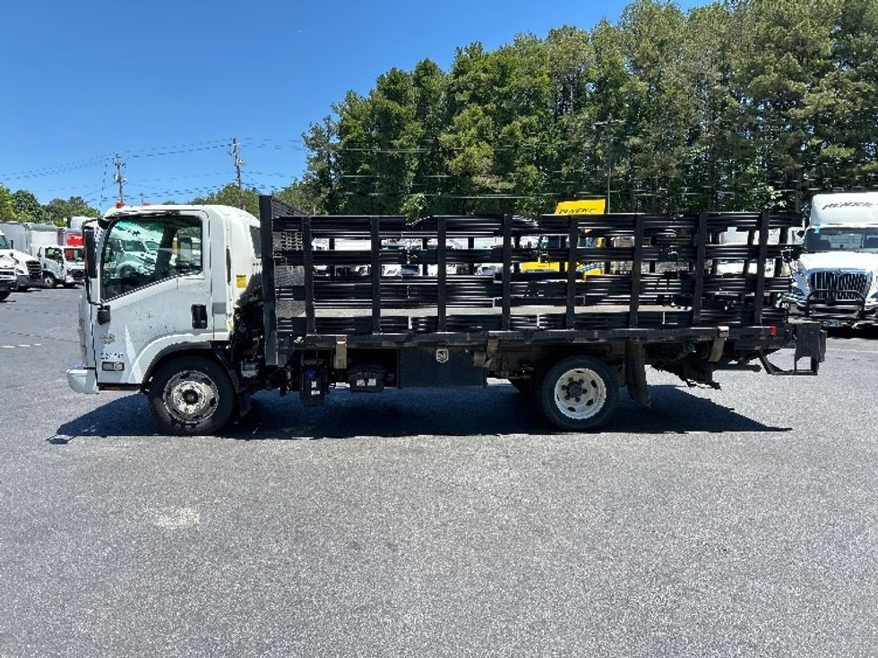 Medium Duty Box Truck-Light and Medium Duty Trucks-Isuzu-2019-NQR-Norcross-GA-118,457\n\t\tmiles-$ 42,750 - Image 4