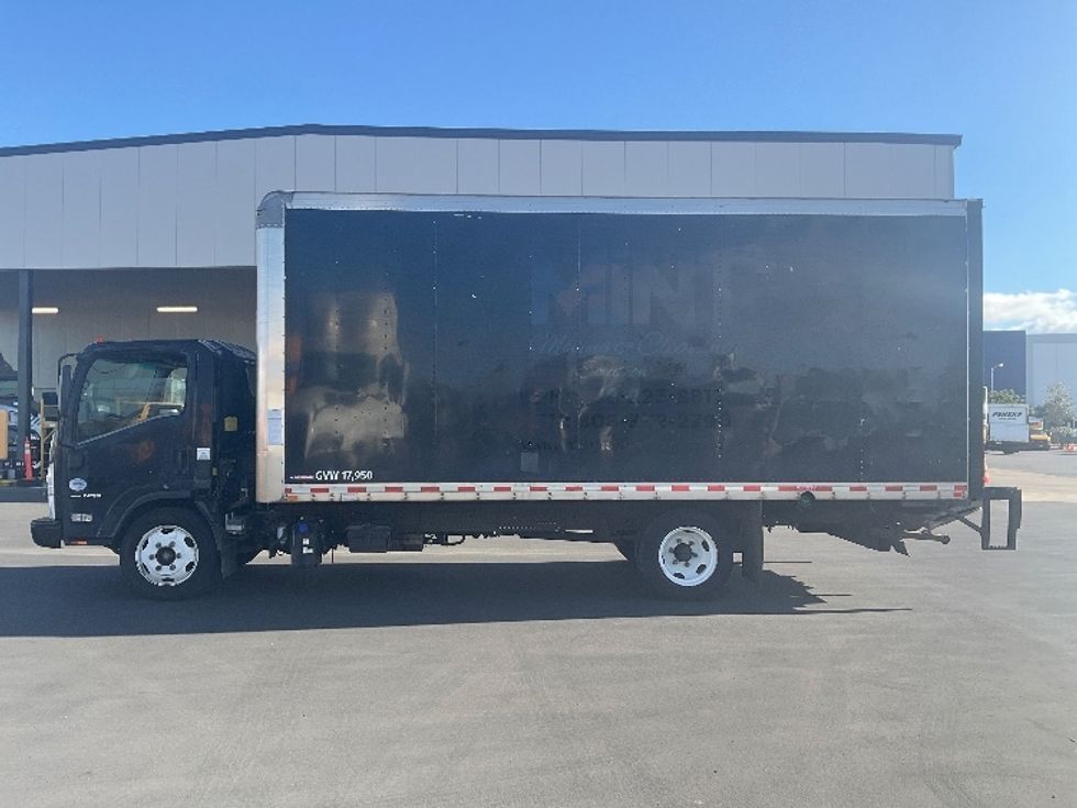 Medium Duty Box Truck-Light and Medium Duty Trucks-Isuzu-2019-NQR-Torrance-CA-116,745\n\t\tmiles-$ 43,250 - Image 4