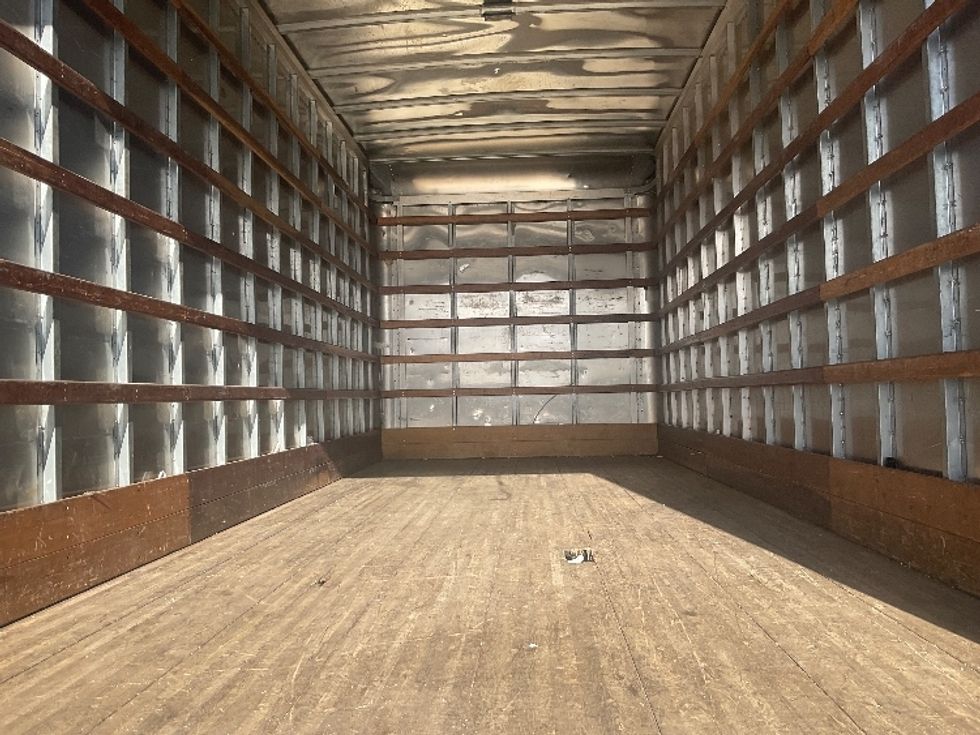 Medium Duty Box Truck-Light and Medium Duty Trucks-Isuzu-2019-NQR-Torrance-CA-116,745\n\t\tmiles-$ 43,250 - Image 9