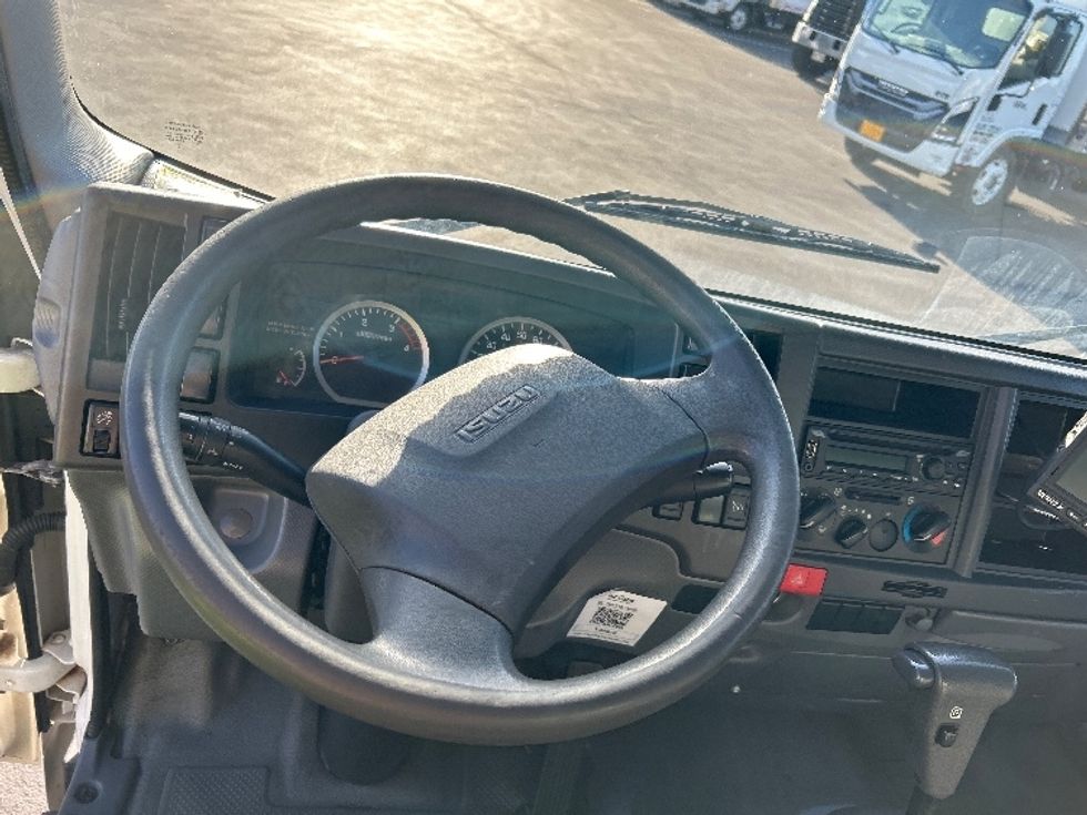 Medium Duty Box Truck-Light and Medium Duty Trucks-Isuzu-2019-NQR-Torrance-CA-137,101\n\t\tmiles-$ 42,000 - Image 18