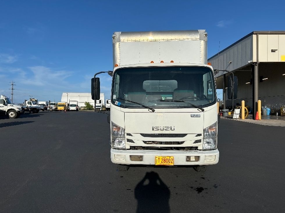 Medium Duty Box Truck-Light and Medium Duty Trucks-Isuzu-2019-NQR-Torrance-CA-137,101\n\t\tmiles-$ 42,000 - Image 2