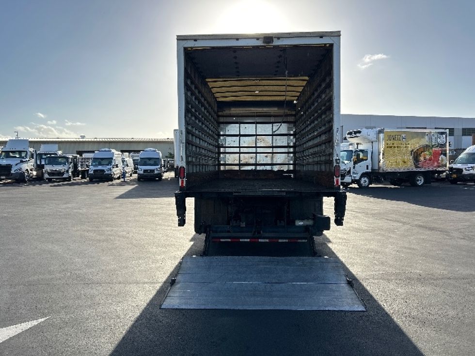 Medium Duty Box Truck-Light and Medium Duty Trucks-Isuzu-2019-NQR-Torrance-CA-137,101\n\t\tmiles-$ 42,000 - Image 9