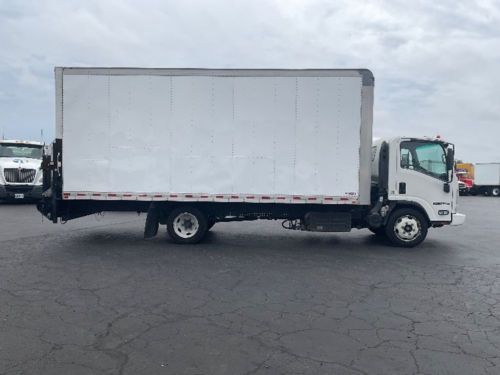 Medium Duty Box Truck-Light and Medium Duty Trucks-Isuzu-2019-NQR-Torrance-CA-179,884\n\t\tmiles-$ 31,750 - Image 15