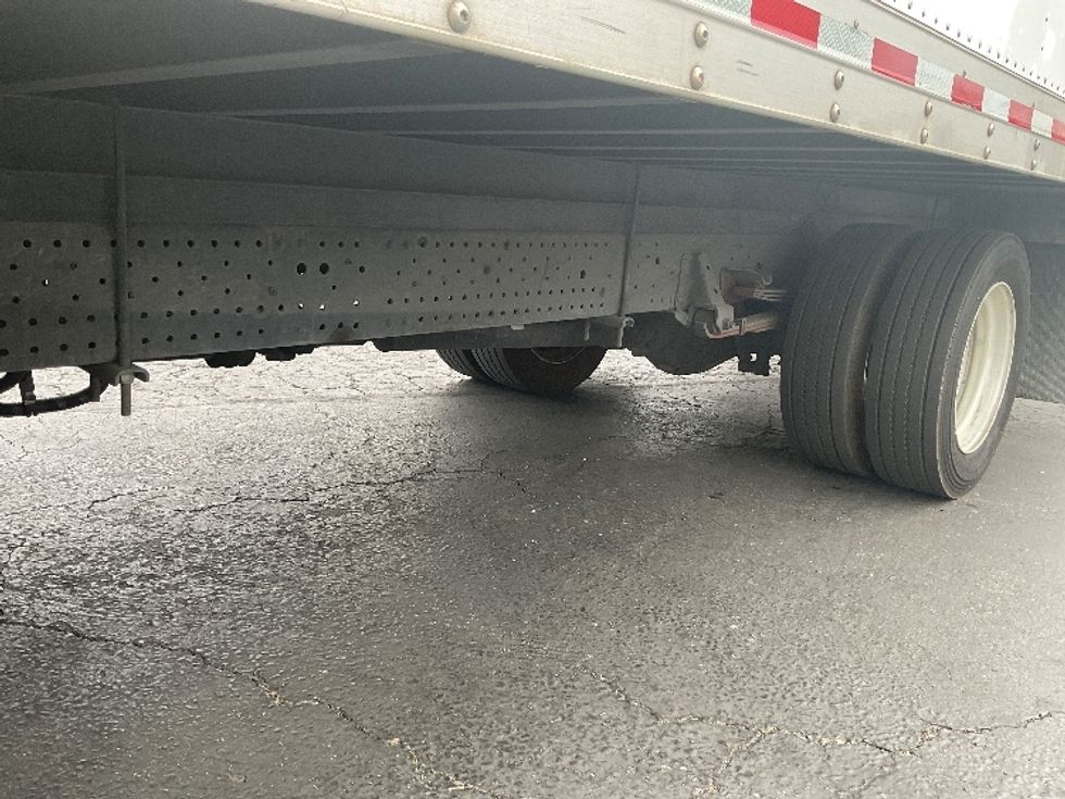 Medium Duty Box Truck-Light and Medium Duty Trucks-Isuzu-2019-NQR-Torrance-CA-179,884\n\t\tmiles-$ 31,750 - Image 5