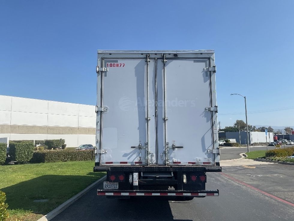 Medium Duty Box Truck-Light and Medium Duty Trucks-Isuzu-2019-NQR-Torrance-CA-184,769\n\t\tmiles-$ 31,750 - Image 7
