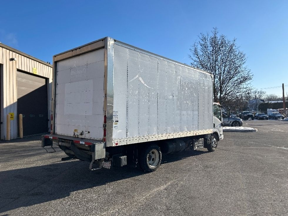 Medium Duty Box Truck-Light and Medium Duty Trucks-Isuzu-2019-NRR-Chicopee-MA-110,493\n\t\tmiles-$ 39,250 - Image 13