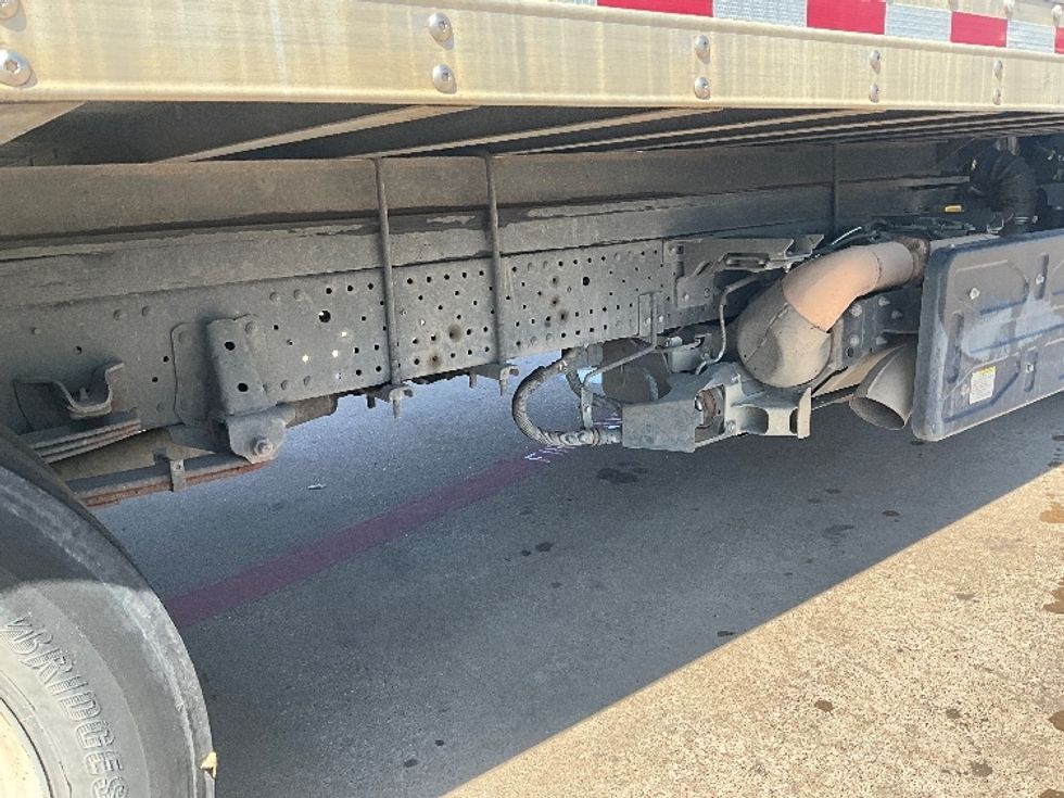 Medium Duty Box Truck-Light and Medium Duty Trucks-Isuzu-2019-NRR-Dallas-TX-130,663\n\t\tmiles-$ 40,250 - Image 14