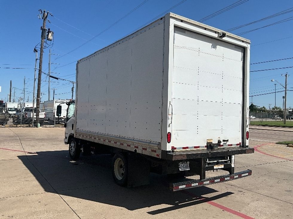 Medium Duty Box Truck-Light and Medium Duty Trucks-Isuzu-2019-NRR-Dallas-TX-130,663\n\t\tmiles-$ 40,250 - Image 6