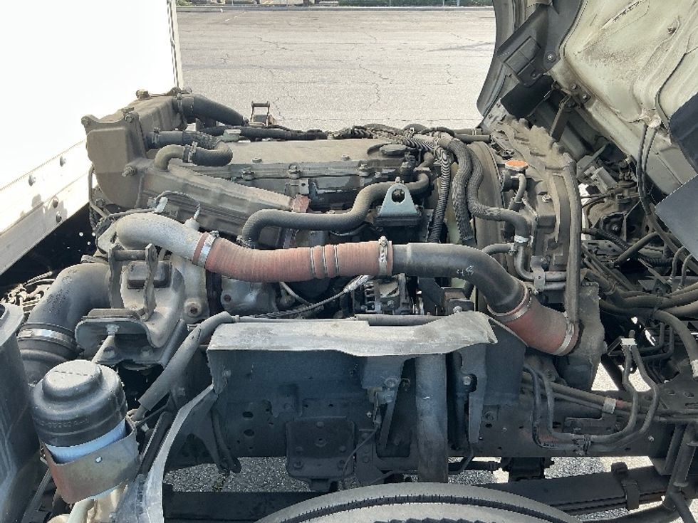 Medium Duty Box Truck-Light and Medium Duty Trucks-Isuzu-2019-NRR-Fontana-CA-116,065\n\t\tmiles-$ 44,750 - Image 23