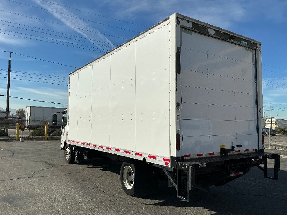 Medium Duty Box Truck-Light and Medium Duty Trucks-Isuzu-2019-NRR-Fontana-CA-116,065\n\t\tmiles-$ 44,750 - Image 6