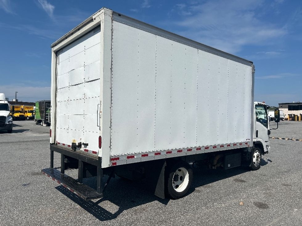 Medium Duty Box Truck-Light and Medium Duty Trucks-Isuzu-2019-NRR-Greensboro-NC-137,976\n\t\tmiles-$ 39,500 - Image 12