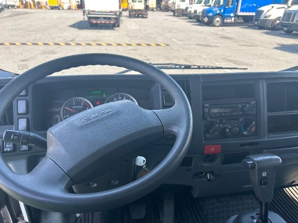 Medium Duty Box Truck-Light and Medium Duty Trucks-Isuzu-2019-NRR-Greensboro-NC-137,976\n\t\tmiles-$ 39,500 - Image 16