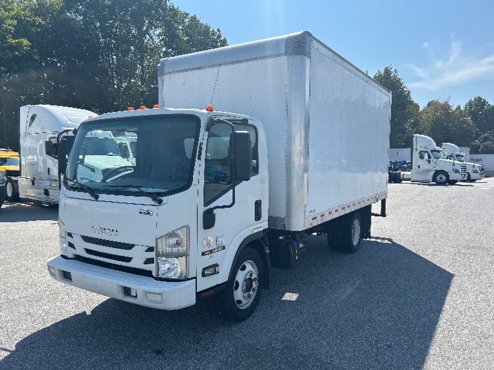 Medium Duty Box Truck-Light and Medium Duty Trucks-Isuzu-2019-NRR-Greensboro-NC-137,976\n\t\tmiles-$ 39,500 - Image 3
