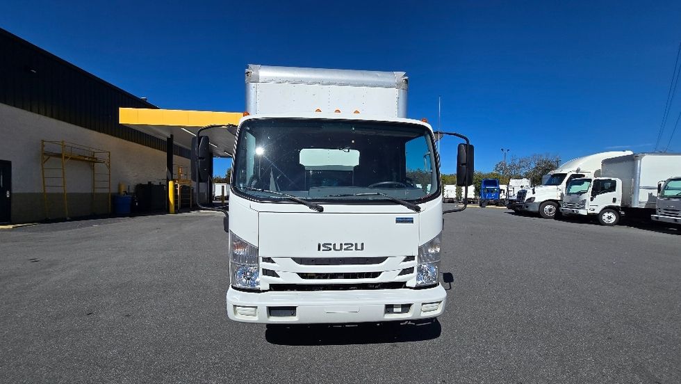 Medium Duty Box Truck-Light and Medium Duty Trucks-Isuzu-2019-NRR-Greensboro-NC-138,218\n\t\tmiles-$ 39,500 - Image 2