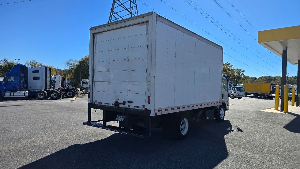 Medium Duty Box Truck-Light and Medium Duty Trucks-Isuzu-2019-NRR-Greensboro-NC-138,982\n\t\tmiles-$ 39,500 - Image 12