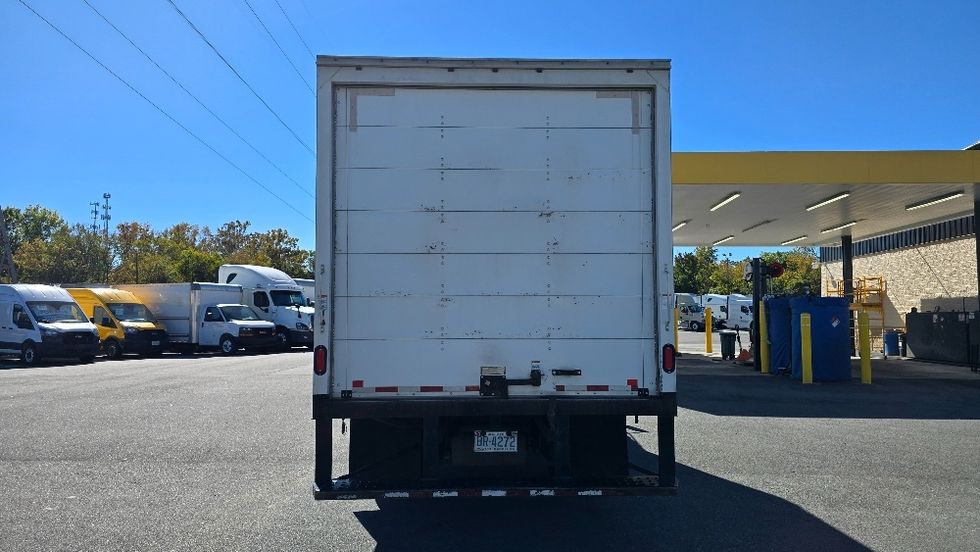 Medium Duty Box Truck-Light and Medium Duty Trucks-Isuzu-2019-NRR-Greensboro-NC-138,982\n\t\tmiles-$ 39,500 - Image 7