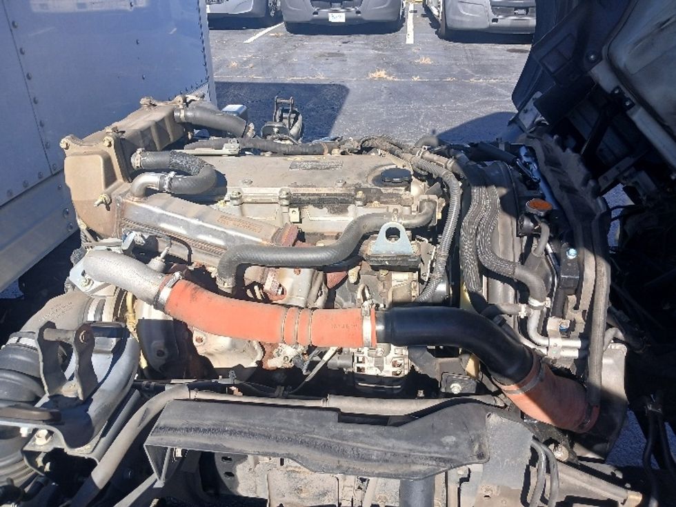 Medium Duty Box Truck-Light and Medium Duty Trucks-Isuzu-2019-NRR-Greensboro-NC-139,505\n\t\tmiles-$ 39,500 - Image 22