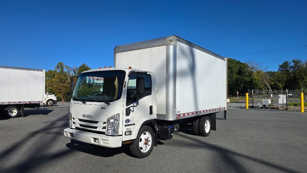 Medium Duty Box Truck-Light and Medium Duty Trucks-Isuzu-2019-NRR-Greensboro-NC-141,065\n\t\tmiles-$ 39,250 - Image 3