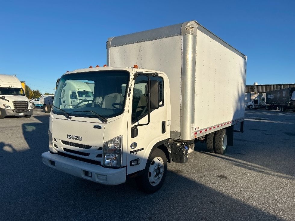 Medium Duty Box Truck-Light and Medium Duty Trucks-Isuzu-2019-NRR-Greensboro-NC-144,580\n\t\tmiles-$ 38,250 - Image 1