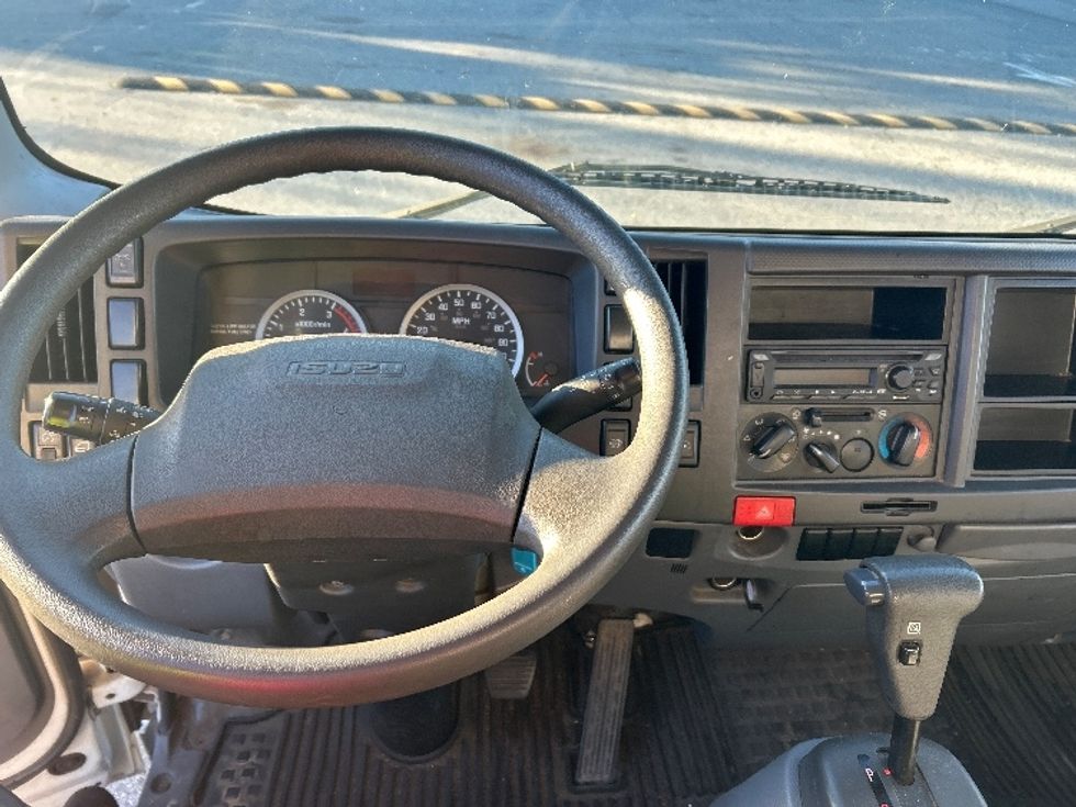 Medium Duty Box Truck-Light and Medium Duty Trucks-Isuzu-2019-NRR-Greensboro-NC-144,580\n\t\tmiles-$ 38,250 - Image 15