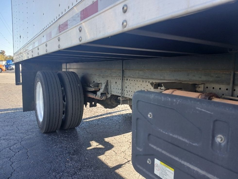 Medium Duty Box Truck-Light and Medium Duty Trucks-Isuzu-2019-NRR-Greensboro-NC-146,721\n\t\tmiles-$ 38,000 - Image 13