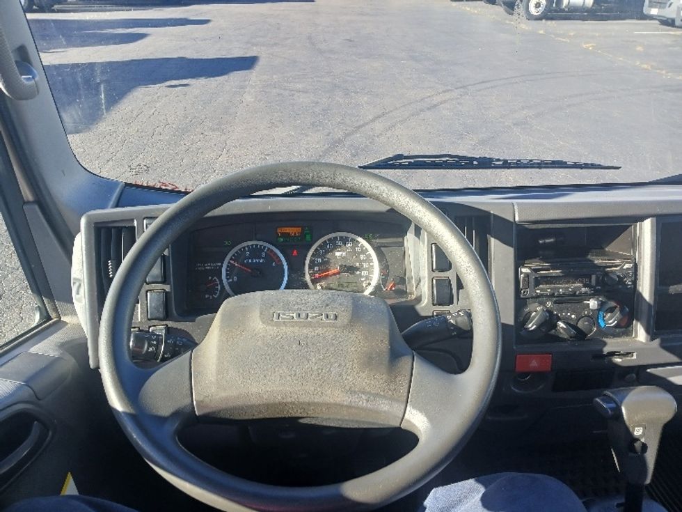 Medium Duty Box Truck-Light and Medium Duty Trucks-Isuzu-2019-NRR-Greensboro-NC-146,721\n\t\tmiles-$ 38,000 - Image 16
