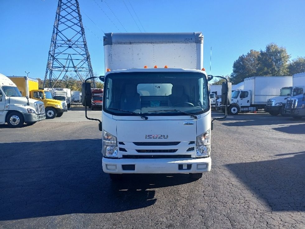 Medium Duty Box Truck-Light and Medium Duty Trucks-Isuzu-2019-NRR-Greensboro-NC-146,721\n\t\tmiles-$ 38,000 - Image 2