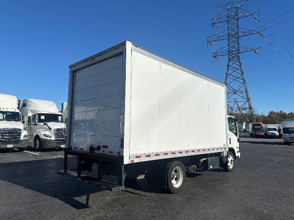Medium Duty Box Truck-Light and Medium Duty Trucks-Isuzu-2019-NRR-Greensboro-NC-147,163\n\t\tmiles-$ 37,750 - Image 12