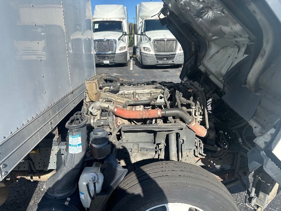 Medium Duty Box Truck-Light and Medium Duty Trucks-Isuzu-2019-NRR-Greensboro-NC-147,163\n\t\tmiles-$ 37,750 - Image 22