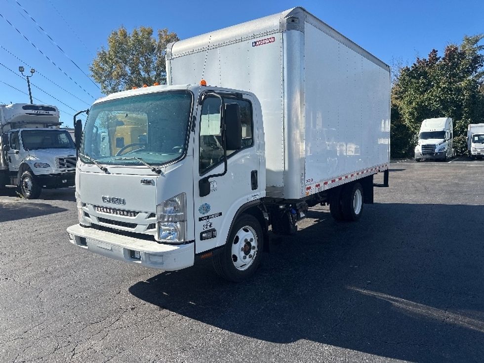 Medium Duty Box Truck-Light and Medium Duty Trucks-Isuzu-2019-NRR-Greensboro-NC-147,163\n\t\tmiles-$ 37,750 - Image 3
