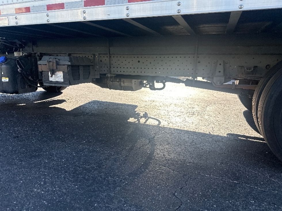 Medium Duty Box Truck-Light and Medium Duty Trucks-Isuzu-2019-NRR-Greensboro-NC-147,163\n\t\tmiles-$ 37,750 - Image 5