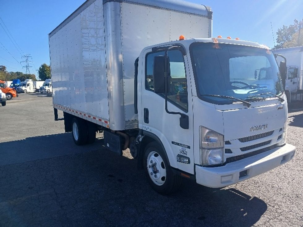 Medium Duty Box Truck-Light and Medium Duty Trucks-Isuzu-2019-NRR-Greensboro-NC-150,394\n\t\tmiles-$ 37,000 - Image 1