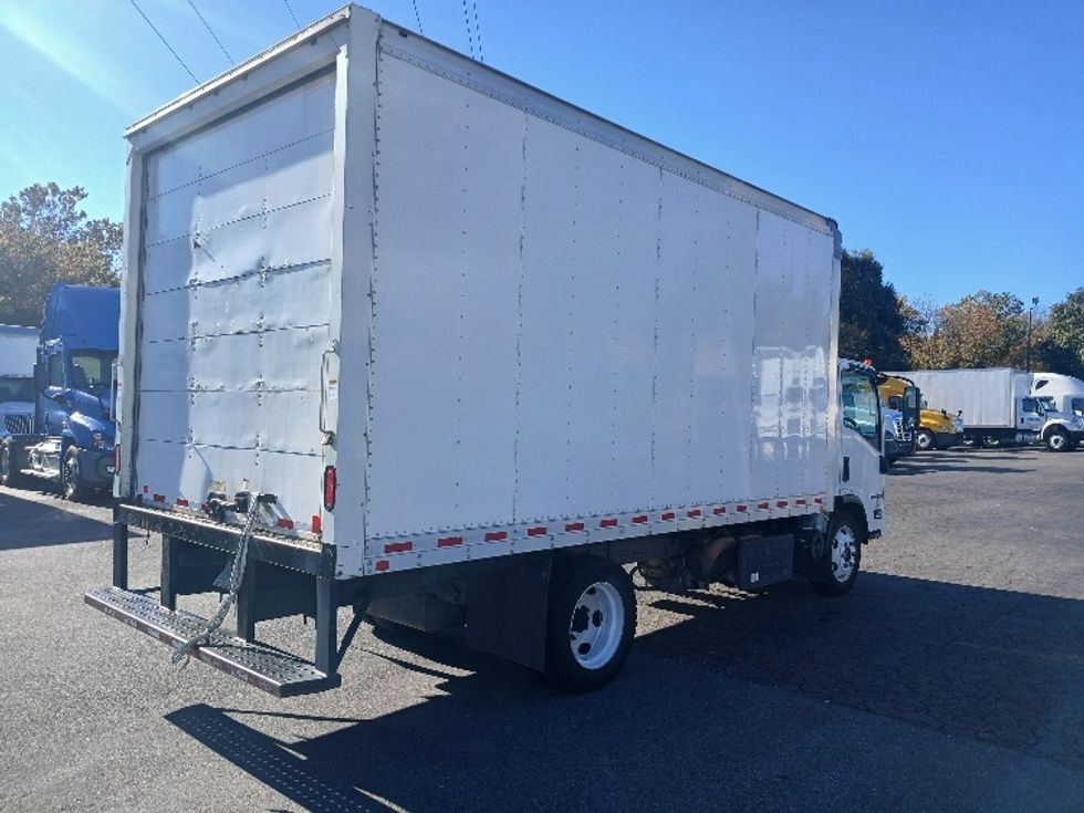 Medium Duty Box Truck-Light and Medium Duty Trucks-Isuzu-2019-NRR-Greensboro-NC-150,394\n\t\tmiles-$ 37,000 - Image 12
