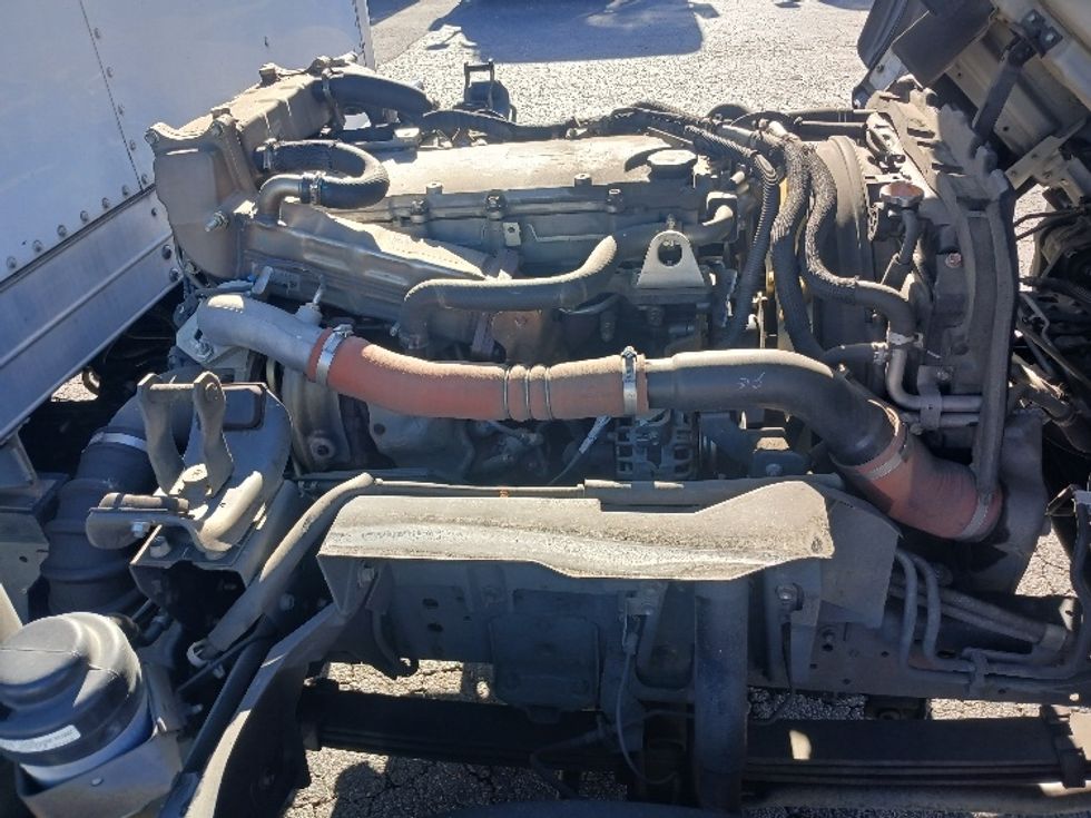 Medium Duty Box Truck-Light and Medium Duty Trucks-Isuzu-2019-NRR-Greensboro-NC-150,394\n\t\tmiles-$ 37,000 - Image 22
