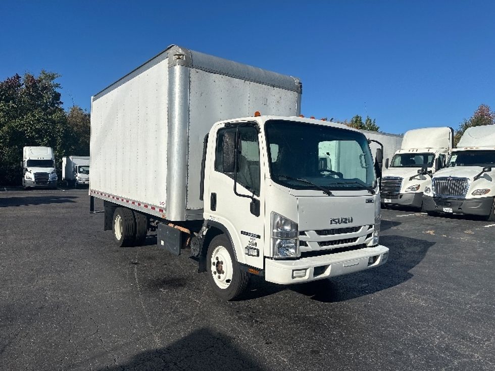 Medium Duty Box Truck-Light and Medium Duty Trucks-Isuzu-2019-NRR-Greensboro-NC-156,648\n\t\tmiles-$ 35,750 - Image 1
