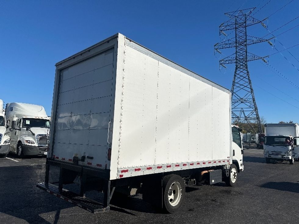Medium Duty Box Truck-Light and Medium Duty Trucks-Isuzu-2019-NRR-Greensboro-NC-156,648\n\t\tmiles-$ 35,750 - Image 12